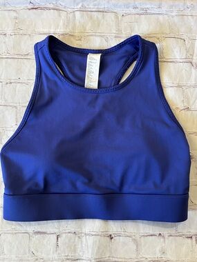 Fabletics Trinity High Impact Sports Bra W/ Pockets Nightfall Blue Medium Pads